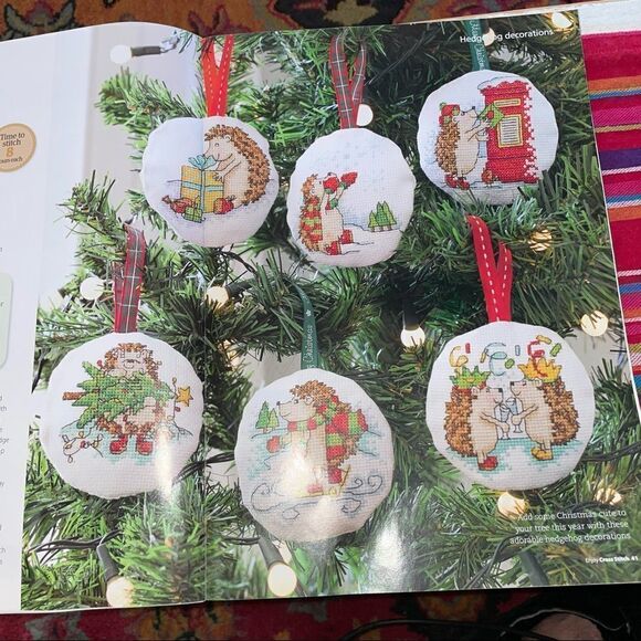 ENJOY CROSS-STITCH CHRISTMAS edition 2017 issue 18 - Picture 6 of 16